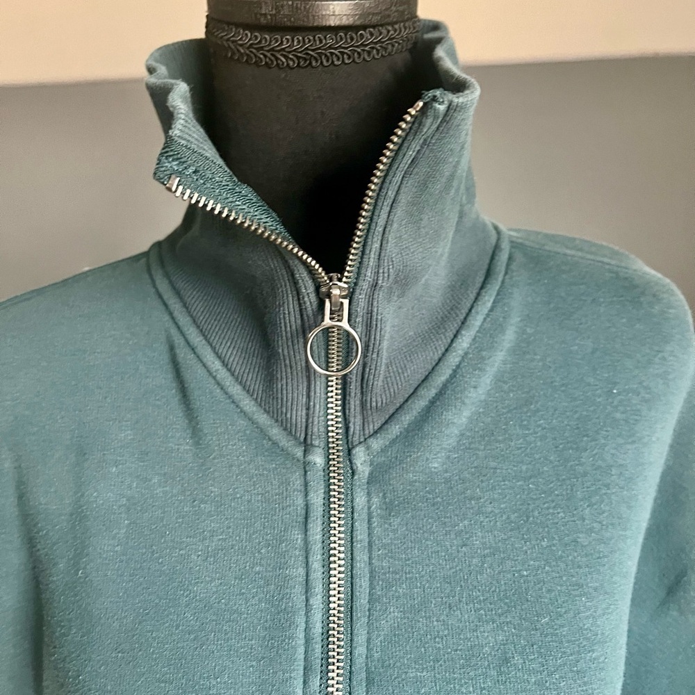 ATHLETA- NORDIC TEAL QUARTER ZIP - SIZE XS - Picture 2 of 8